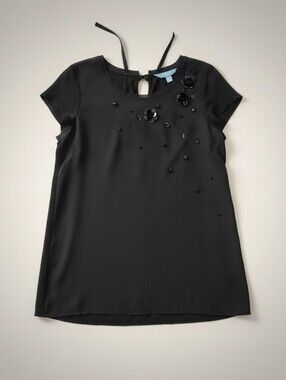 NWOT Simply Vera Vera Wang Black Short Sleeve Scoop Neck Tunic w/Flower Detai…